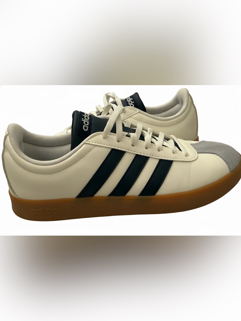 adidas Women’s VL Court Base Sneakers with Gum Sole in White. Size 9.5 - Picture 4 of 7